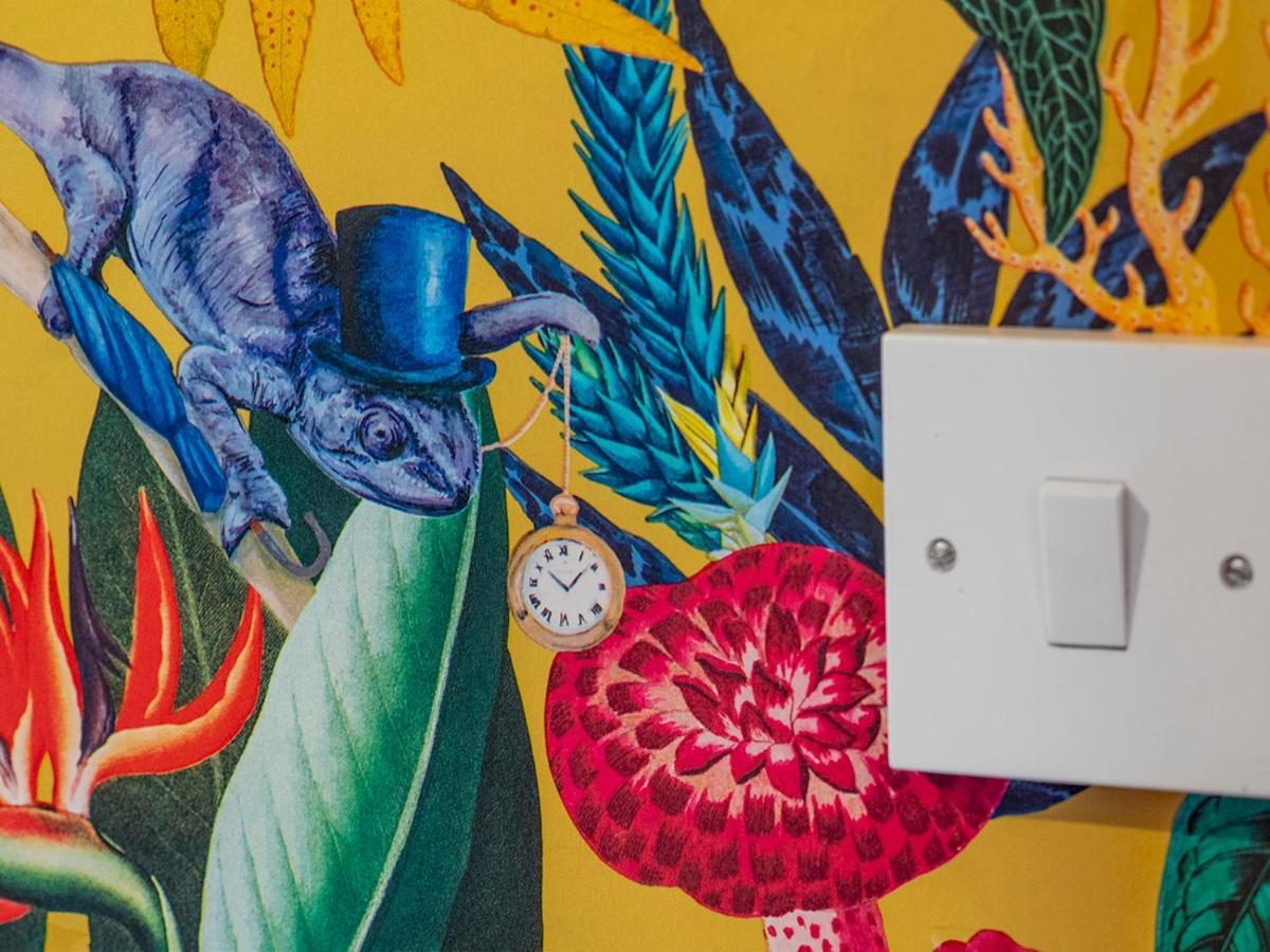 Pass The Keys Colourful, Quirky Artist-Owned 3 Bed Next To Cafes Villa Belfast Exterior photo